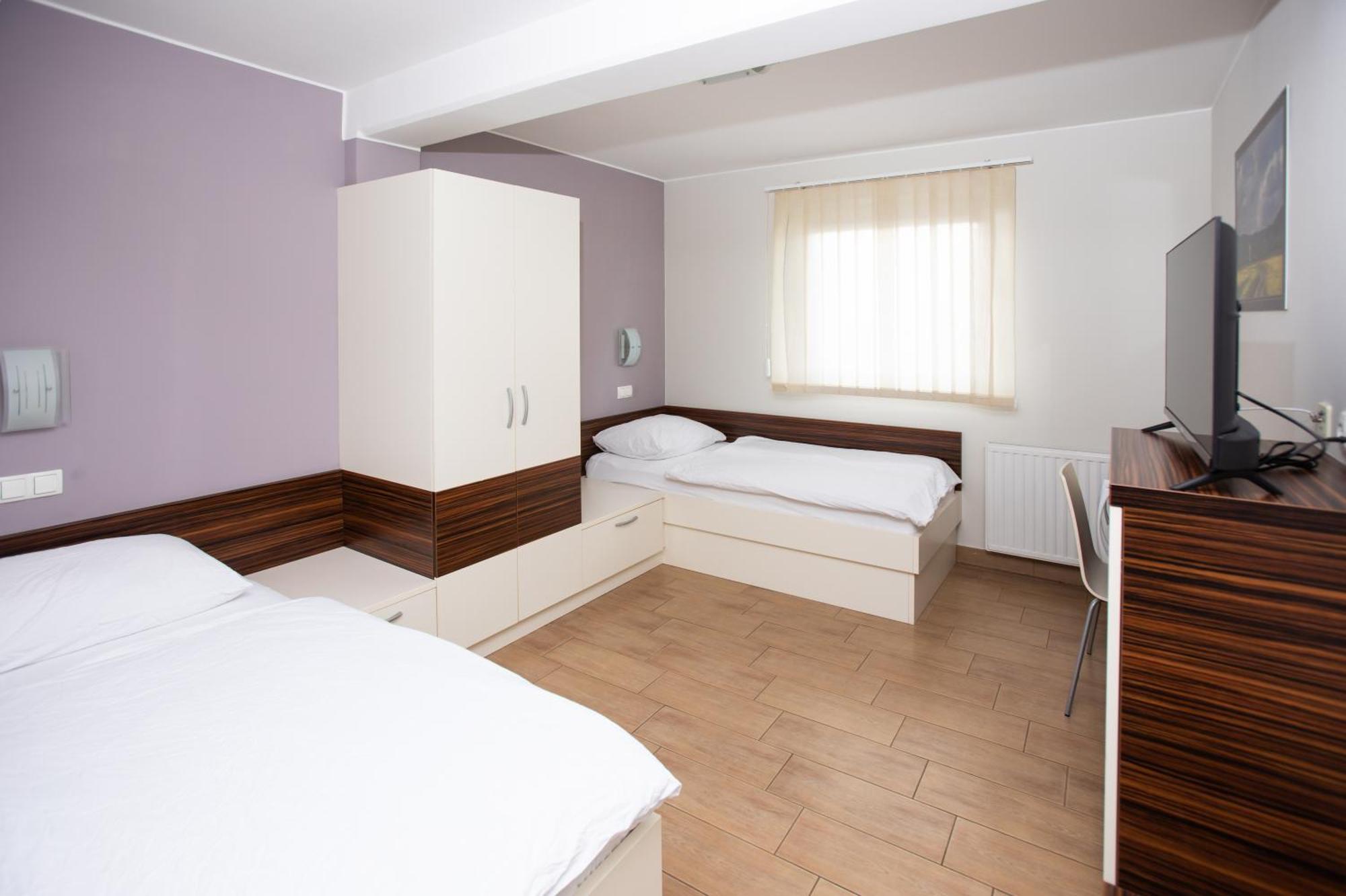 Rooms En Krajcar Cerknica Exteriér fotografie
